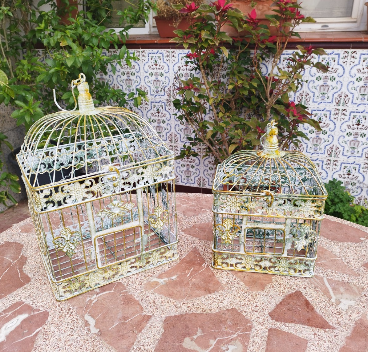Pareja de Jaulas Decorativas Vintage de Metal Forjado – Estilo Clásico Francés