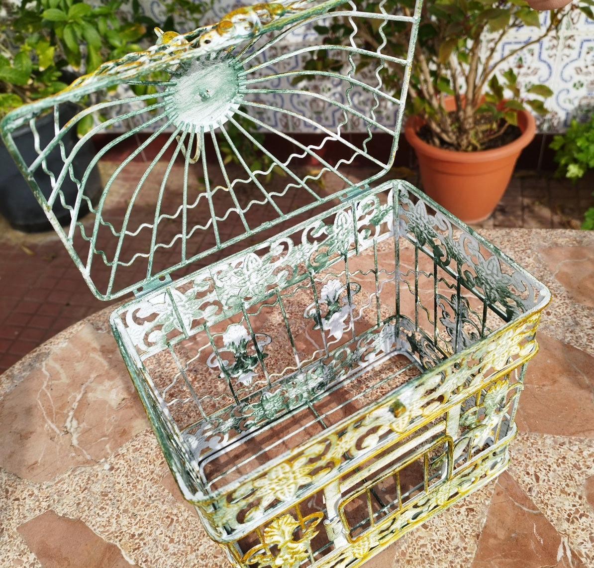 Pareja de Jaulas Decorativas Vintage de Metal Forjado – Estilo Clásico Francés