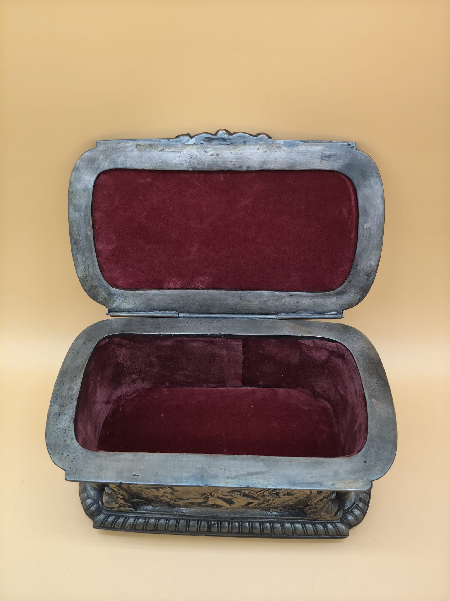 Old World Ornamental Box | Elegant Vintage Home Decoration