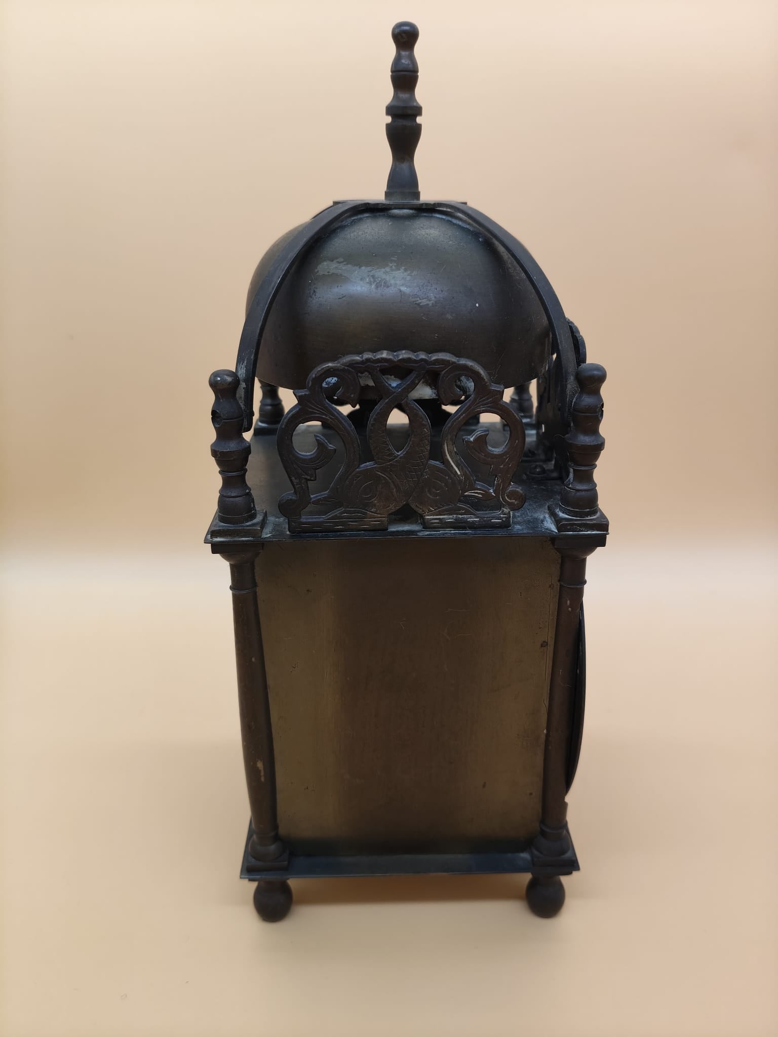 Reloj antiguo de sobremesa Smiths en latón – Inglaterra, c. 1900 – Con llaves originales